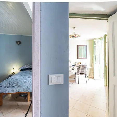 Elegant Bajardo With Stunning Views Baiardo