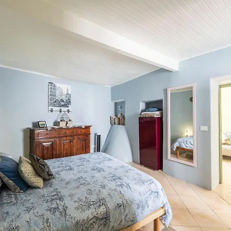 Apartment Elegant Bajardo Apartment With Stunning Views Baiardo